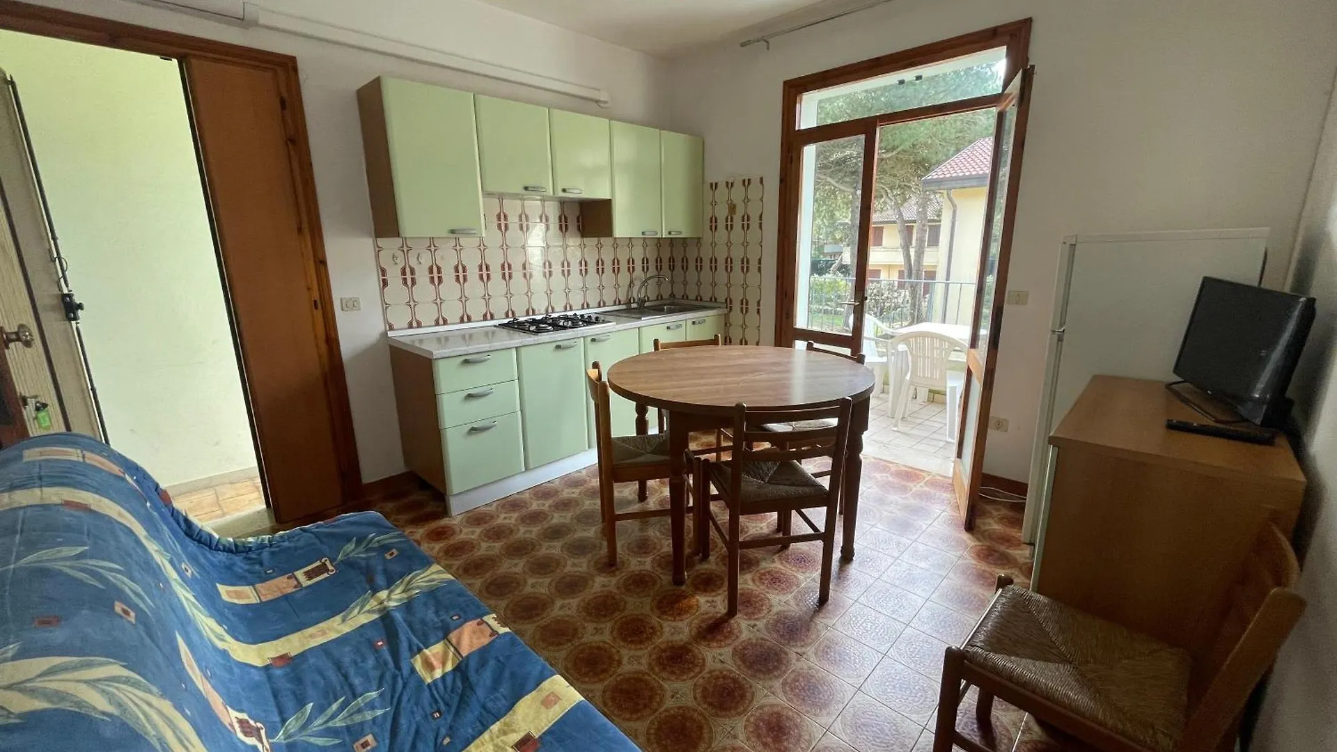 Apartman Accommodation With Shared Garden Close To The Sea Rosolina Mare